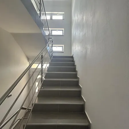Apartments Nicole Wera Nin Zewnętrze zdjęcie