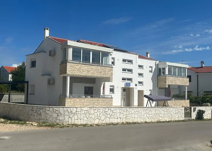 Apartments Nicole Wera