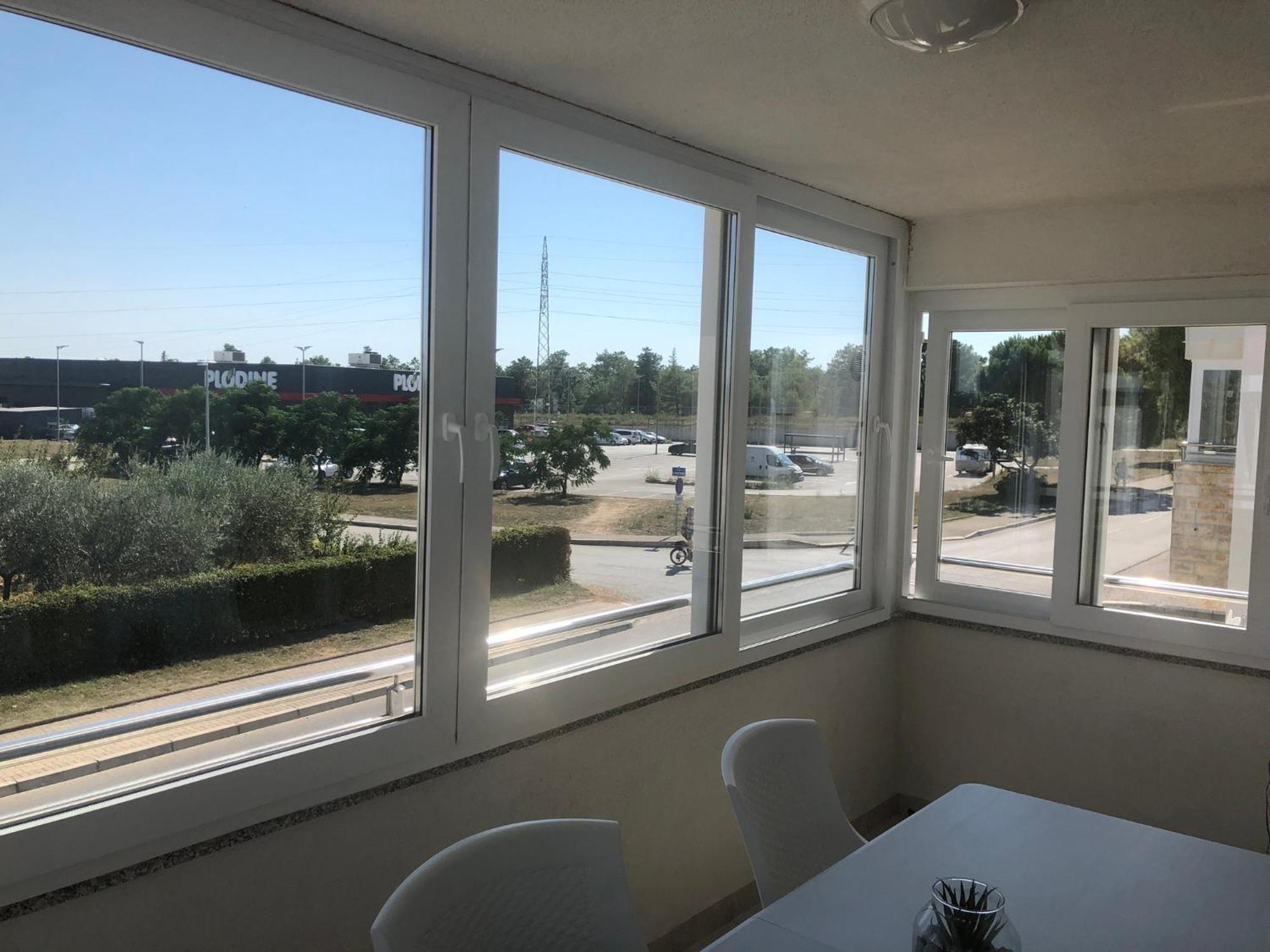 Nicole Wera Apartament Nin