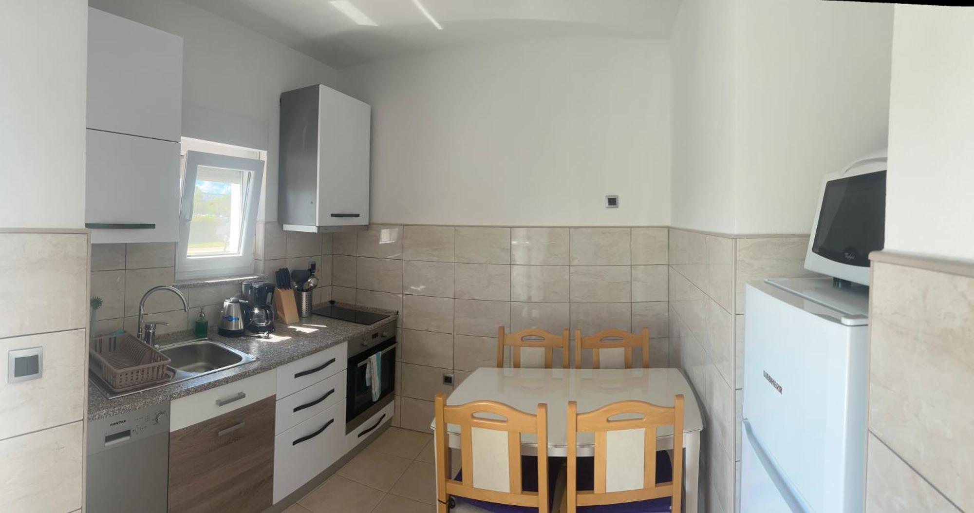 Nicole Wera Apartament Nin