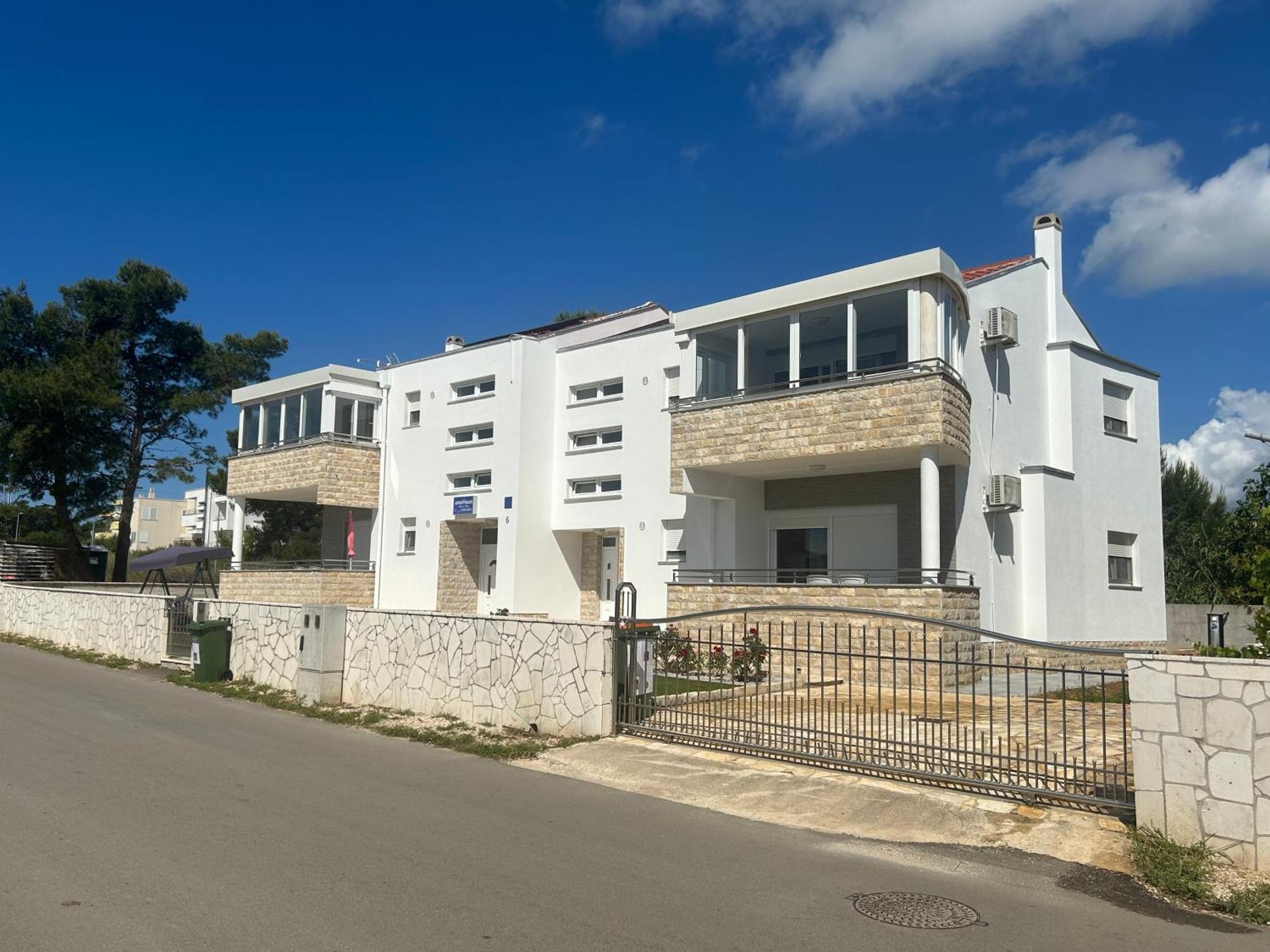 Nicole Wera Apartament *